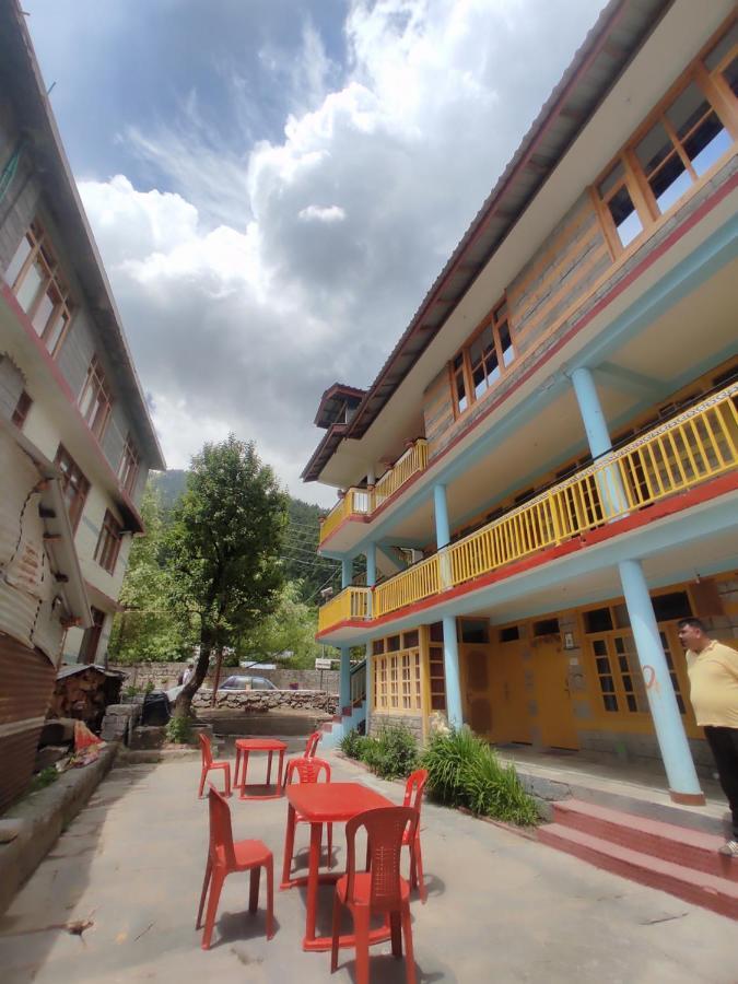Woods Inn Mountain View Manali Extérieur photo